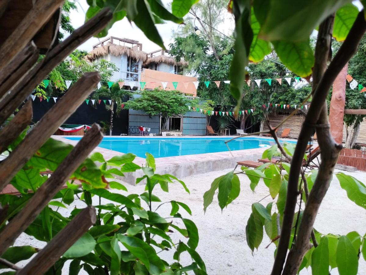 The All Inclusive Hostel - Food, Drinks And Transportation To The Beach And Cenotes Tulum Dış mekan fotoğraf
