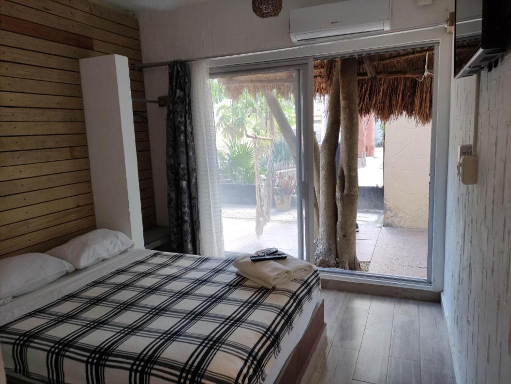 The All Inclusive Hostel - Food, Drinks And Transportation To The Beach And Cenotes Tulum Dış mekan fotoğraf